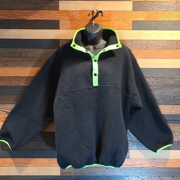 💖NORTH COUNTRY EATON SWEATSHIRT💖 - Picture 2 of 9